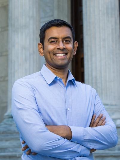 Headshot of Arvind Narayanan